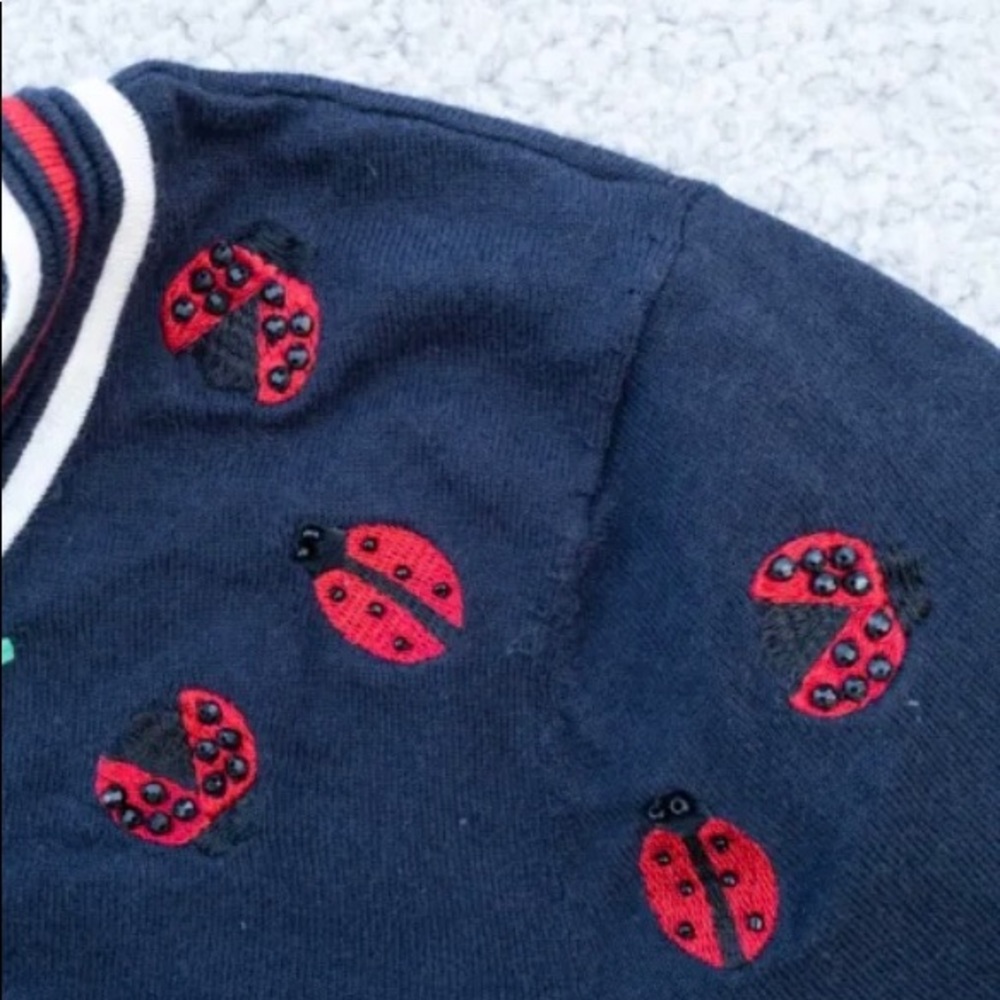 Oprah Talbots  top woman ladybug 🐞